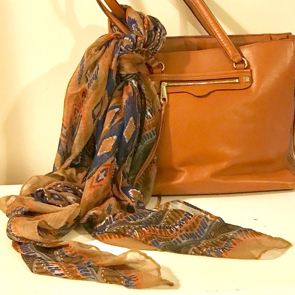 FABRIK Fashion Scarf - Picture 5 of 6